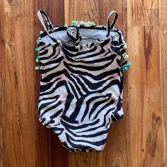 Kids PilyQ Tiger Print Swimsuit Size 2 - Picture 4 of 4